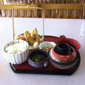 公魚と野菜の天ぷら定食